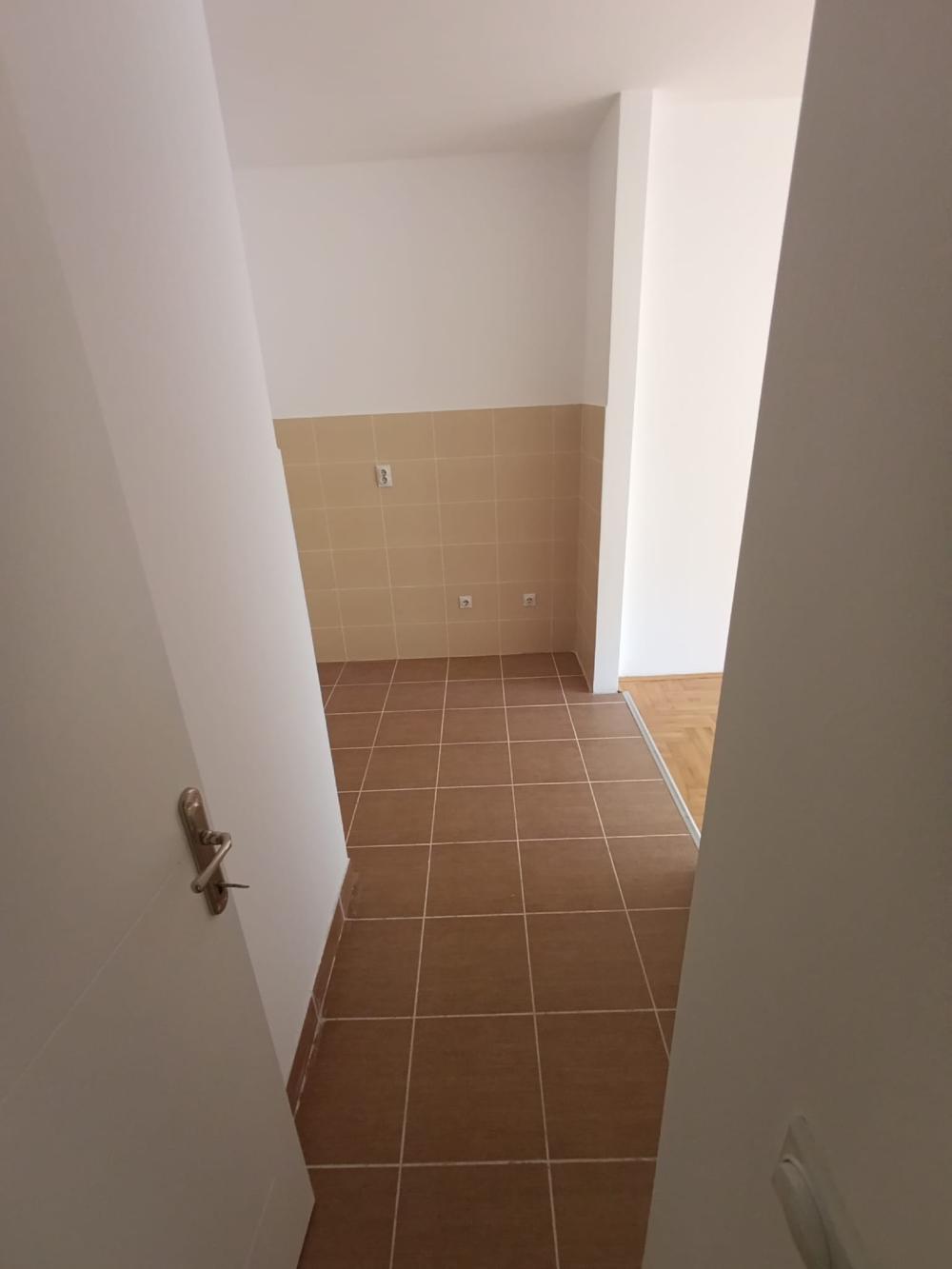 Slika 5 - U blizini Delte, Dvoiposoban stan na prodaju, 63m2, 132.237€